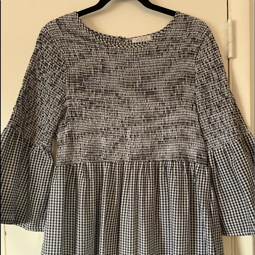 Super cute Mini dress or top